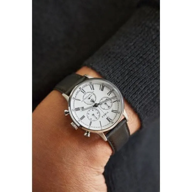Montre chronographe classique en acier inoxydable Waterbury TW2U88100