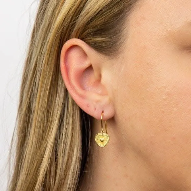 Boucles d'oreilles pendantes en forme de cœur à texture rayon de soleil plaquées or jaune E6001 Beginnings Jewellery